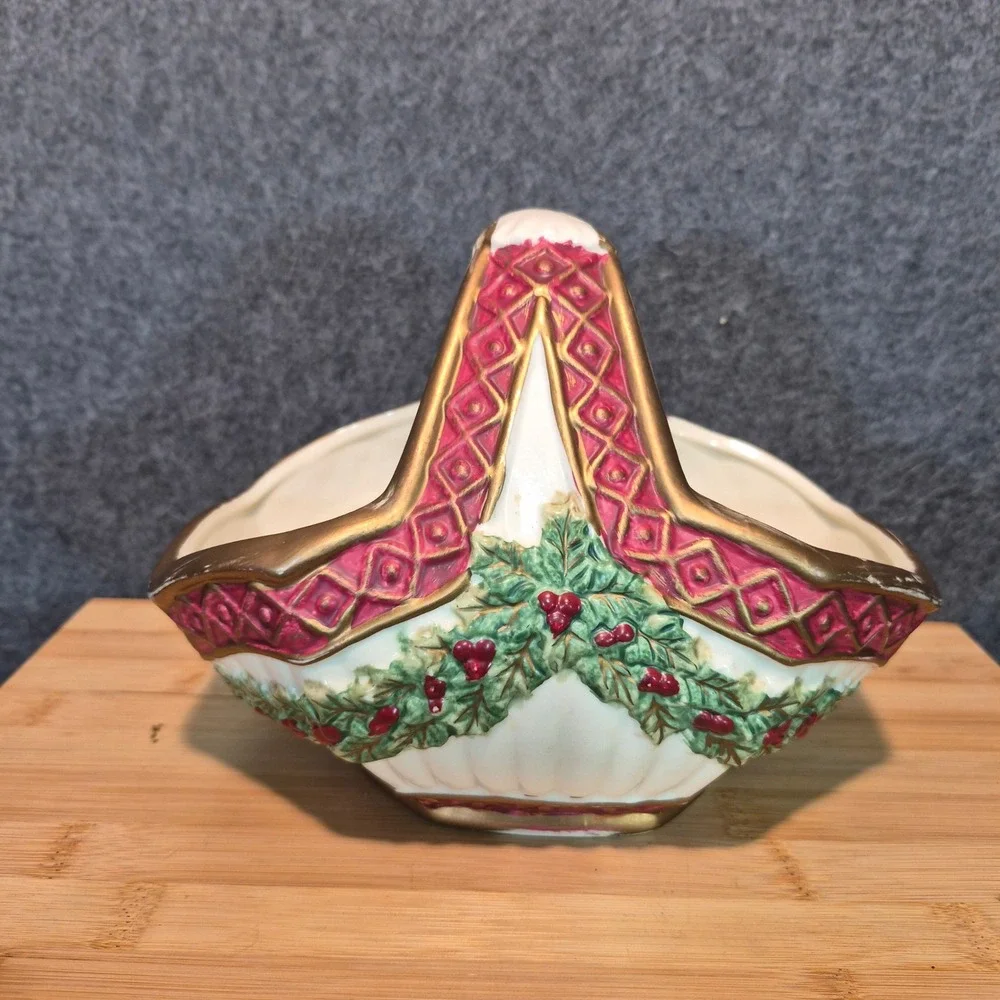 VTG Ceramic Holiday Basket Fitz & Floyd Style 90s kitsch cottage 80s nostalgia